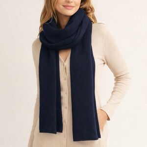 Navy Blue 100% wool Made in Italy Knit Scarf